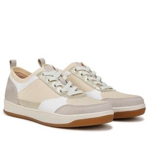 Bzees Dynamic Slip On Sneaker